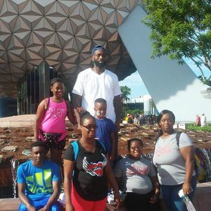 Meet your Posher, Lonnie